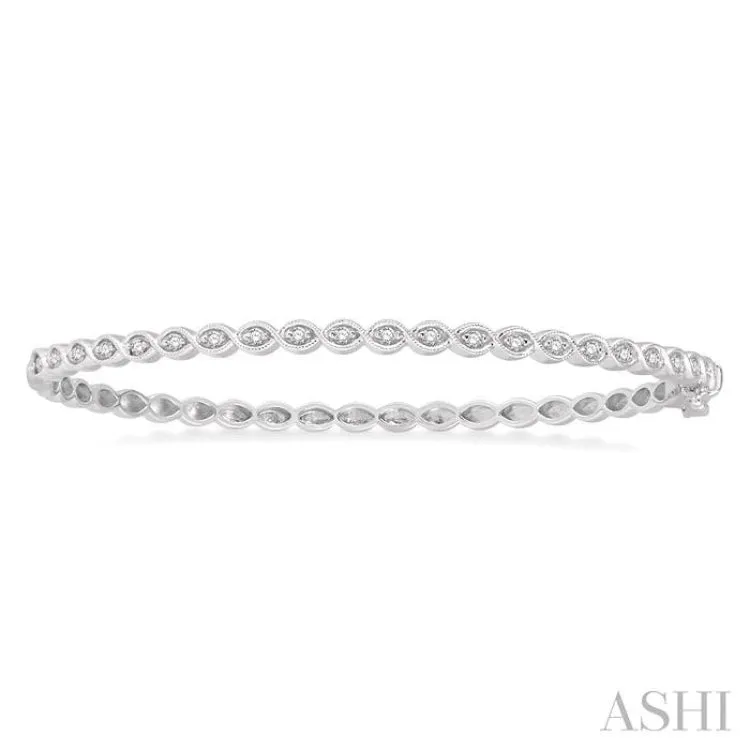 1/3 Ctw Marquise Mount Round Cut Diamond Stackable Bangle in 14K White Gold