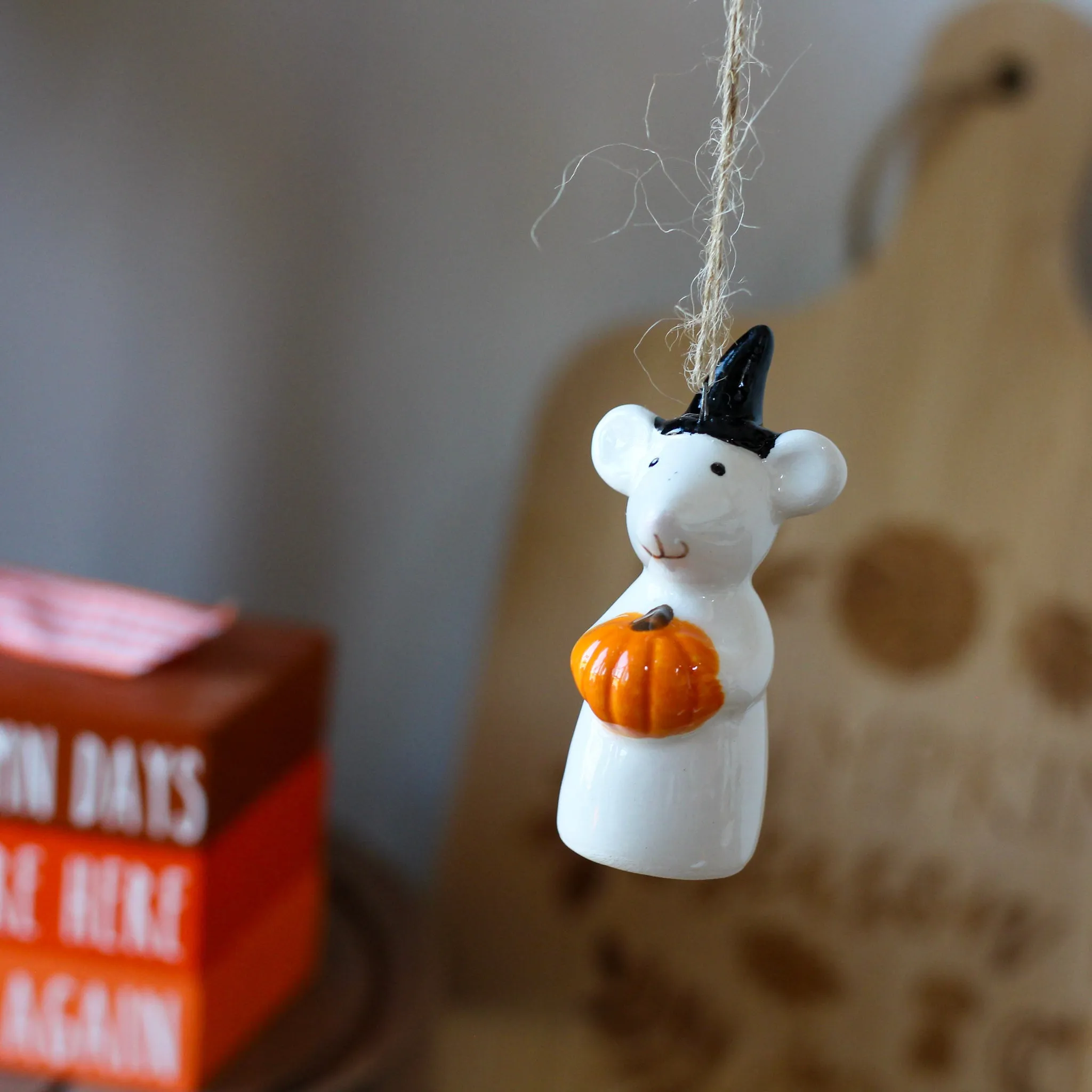 Ceramic Mouse With Pumpkin & Witch Hat Hanging Ornament