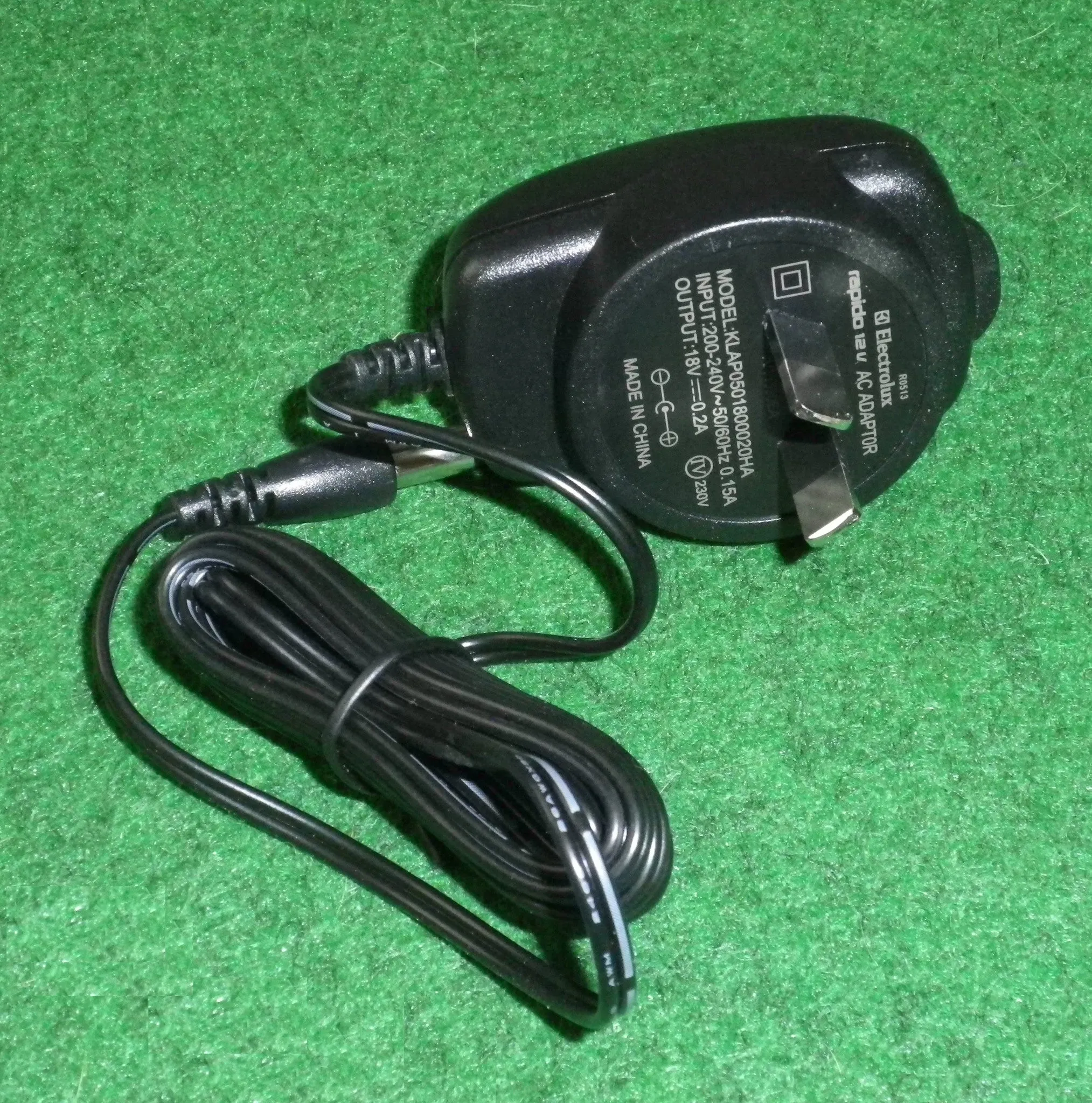 Electrolux ZB4112 18Volt Rapido Battery Charger - Part # 400067136060