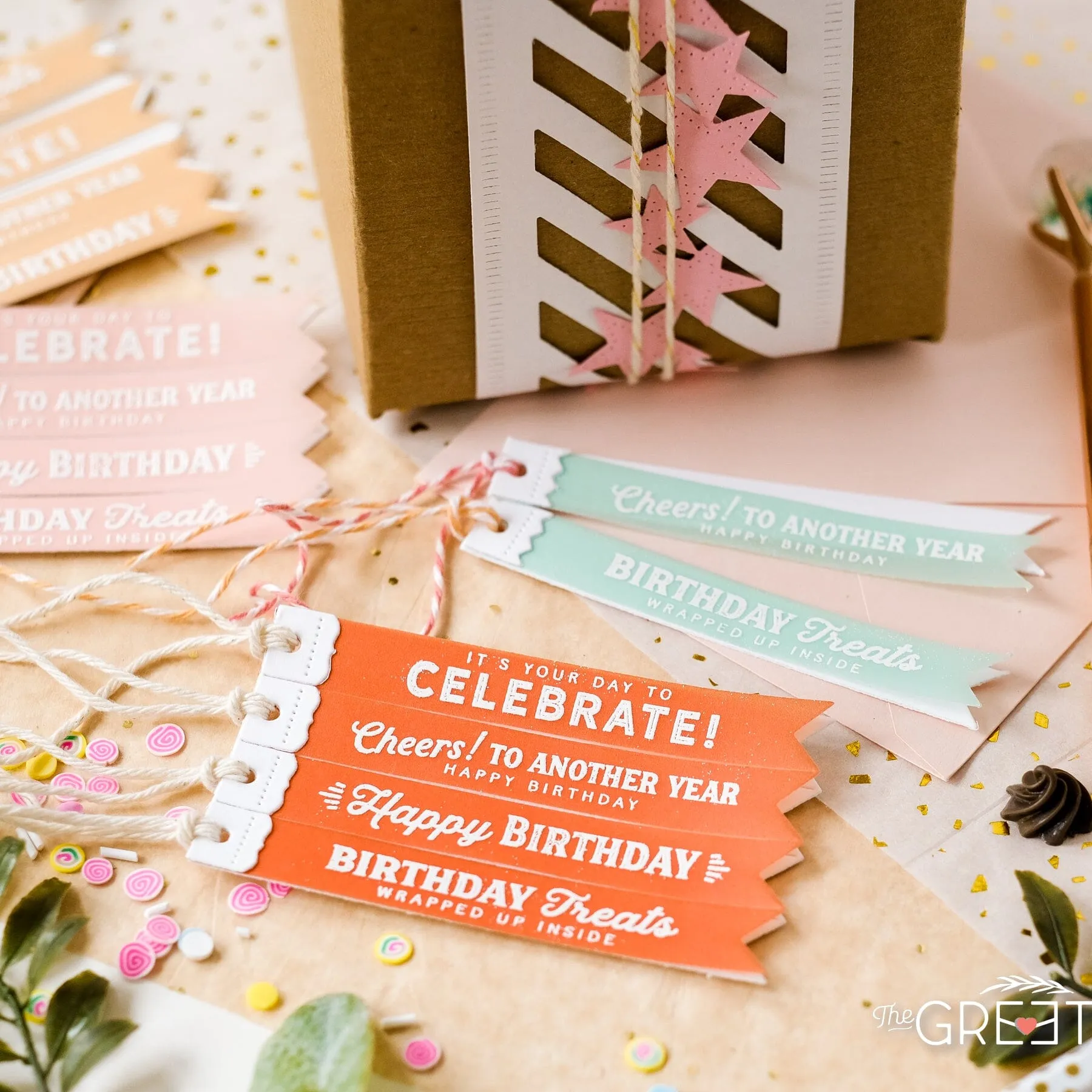 Tear Strip Tag Toppers Die