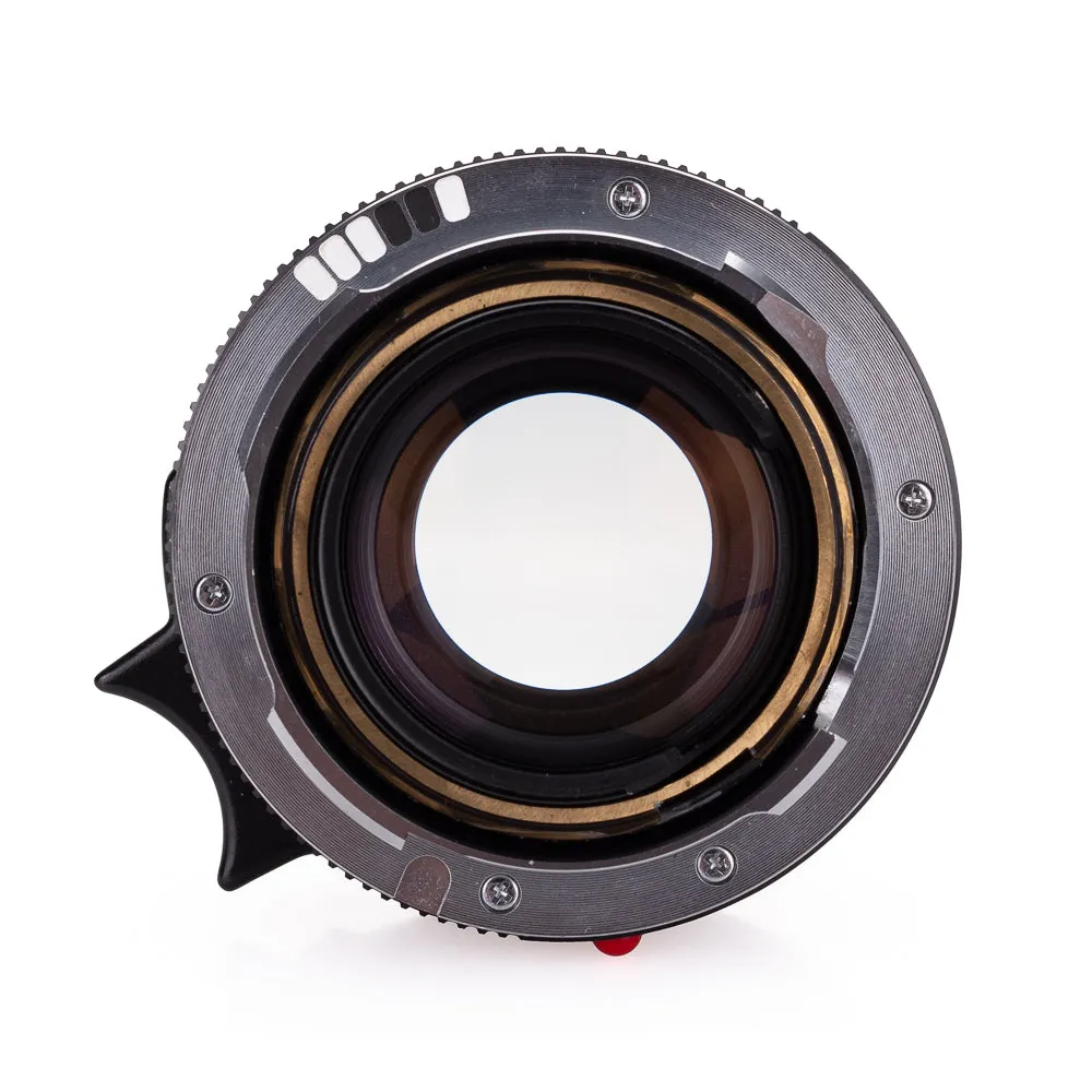 Used Leica Summicron-M 35mm f/2 V4 'Bokeh King', black (Canada) - 6-Bit with UV Filter - Recent Leica Wetzlar CLA