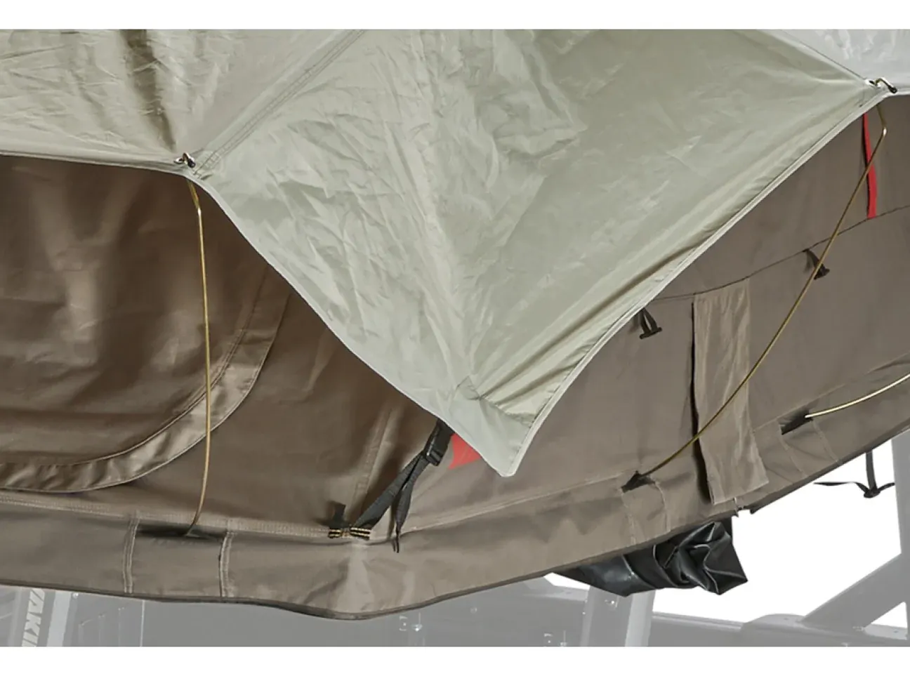 Yakima SkyRise HD Rooftop Tent Small